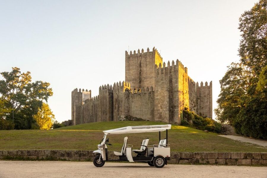 Sightseeing Tours by Electric Tuk-Tuk in Guimarães - Price and what you’re really paying for