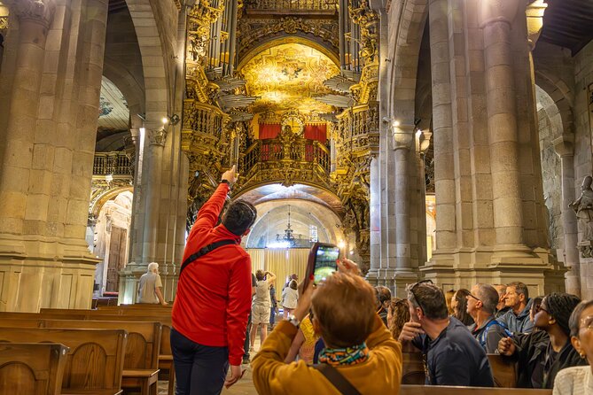 Small Group Braga & Guimarães with Pick up & Drop off - Bom Jesus do Monte Sanctuary: Views and Architecture With a Guide