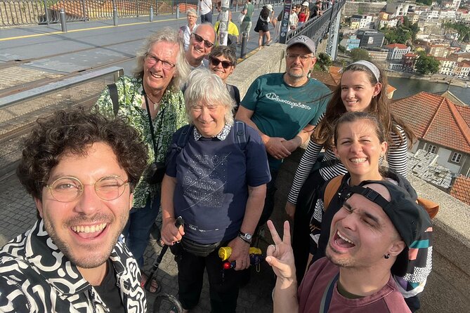 Small-group Porto's Roots Walking Tour - Meeting at Rua de Dom Hugo 3 and Ending at São Bento