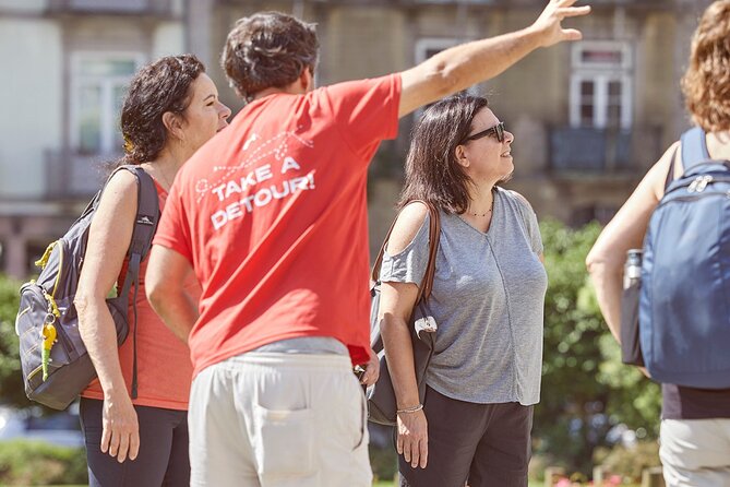 Small Group Secrets of Porto Walking Tour - Miradouro da Vitória and Passeio das Virtudes: the viewpoint payoff