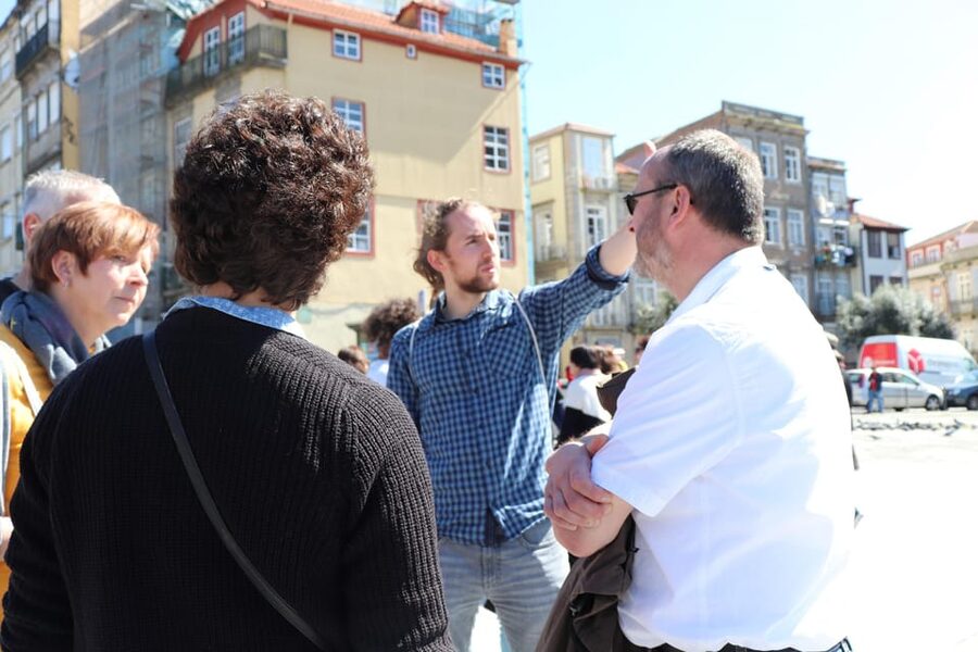 Stadtführung durch das Zentrum von Porto auf Deutsch - Teil 1: Von der Baixa-Achse zu Libreria Lello und dem Clérigos-Blick
