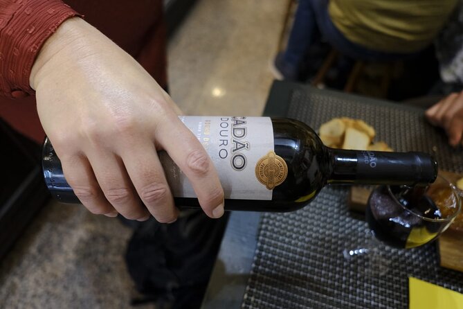 Taste of Porto: The Ultimate Full Meal Portuguese Food Tour - Mercado do Bolhão: Cheese and Wine in a Real City Market