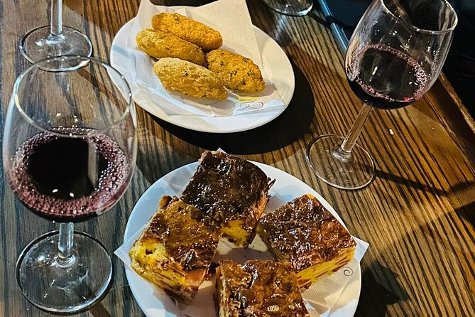 THE PORTO ESSENTIALS - Wine & Food Tour ( Private ) - Stop 2: Miradouro da Vitoria and the City Views Before You Eat