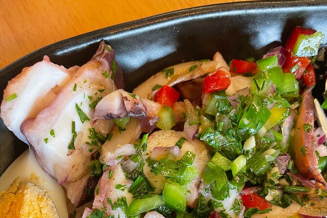 THE PORTO ESSENTIALS - Wine & Food Tour ( Private ) - The Six Tasting Stages: From Rojão to Cachorrinho and Codfish Fritters