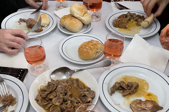 THE PORTO ESSENTIALS - Wine & Food Tour ( Private ) - Stop 1: Praça de Carlos Alberto for the Porto Starting Point