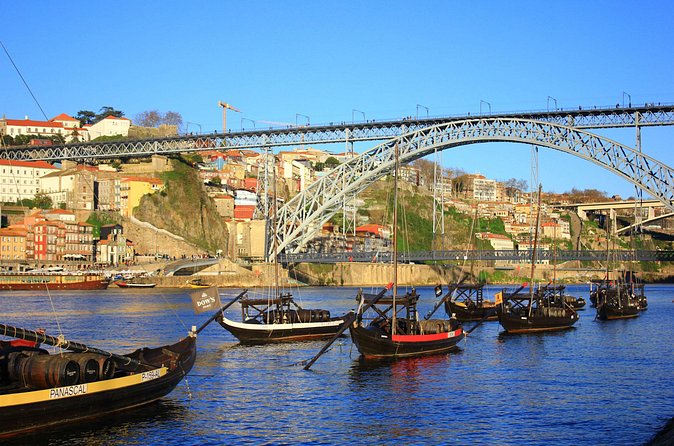 Tour of Vila Nova de Gaia - Cais de Gaia: Harbor Energy Without the Heavy Planning