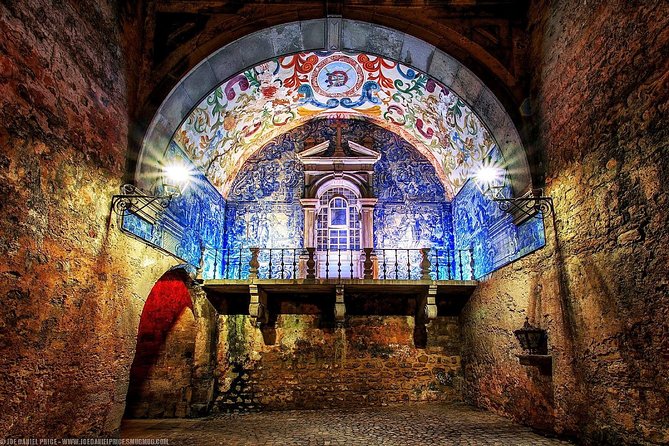 Transfer from Porto to Lisbon with stops - Coimbra’s University area: the Joanina Library factor