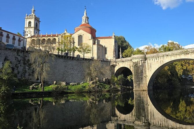 Valley of the Douro and Amarante Wine Gastronomy and Boat Tour - Start at Trinity Porto: the morning kick-off