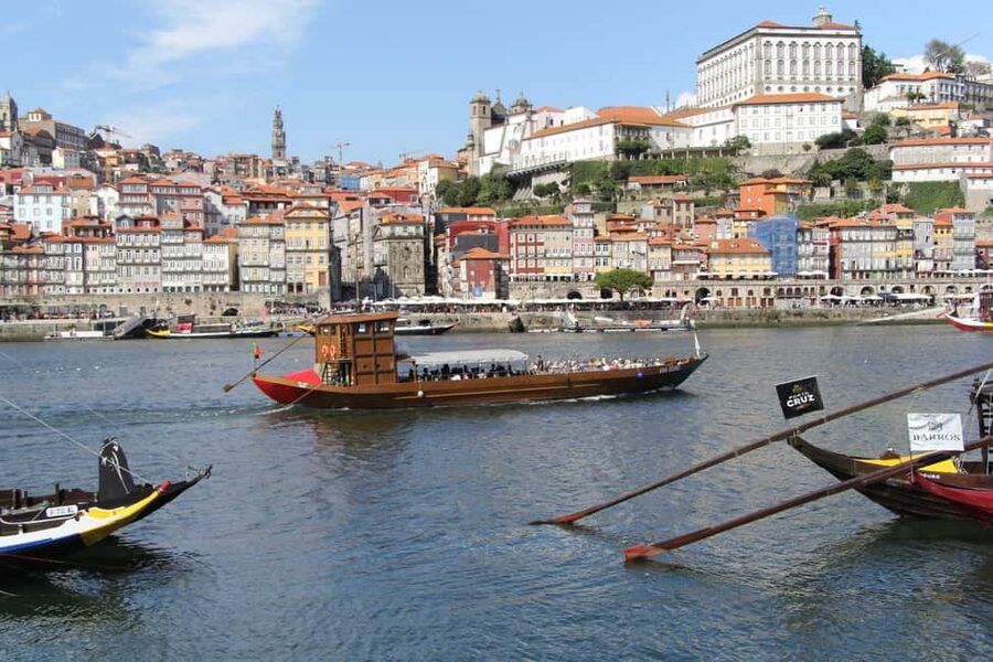 Vila Nova de Gaia: Bridges Cruise - Why the Douro Bridges Cruise feels like a smart city shortcut