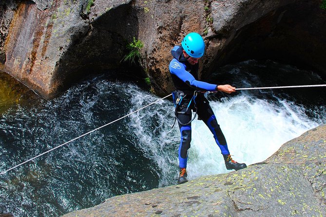 Water Canyoning - The 7-meter cave moment: what to expect when you’re inside