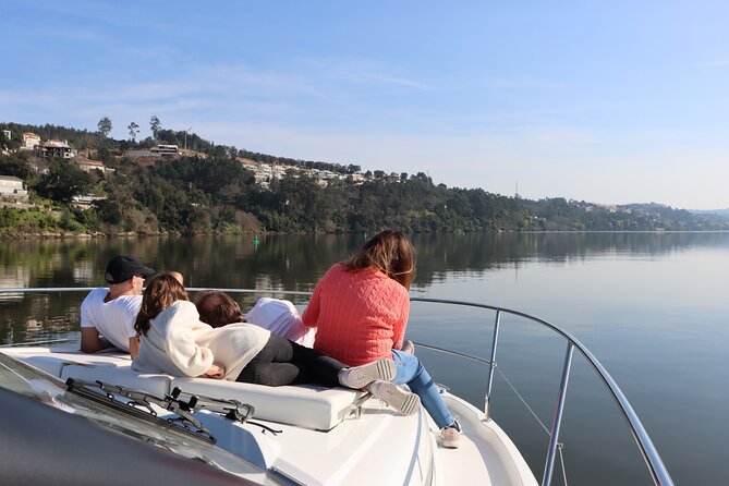 Yacht Cruise Excursion to 6 Bridges on the Douro - Boarding at Douro Marina: Where the River Trip Starts